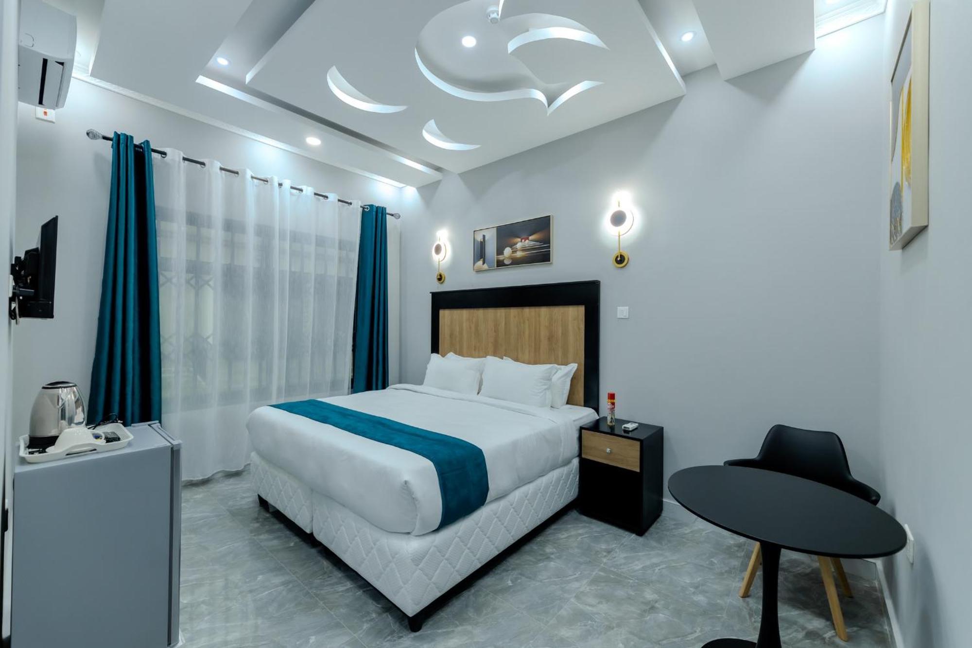 Newday Lodge Apartments Лусака Экстерьер фото